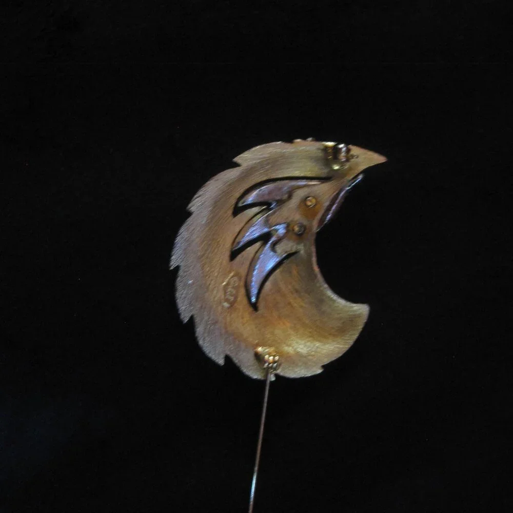 Vtg Signed JJ Jonette Brushed Gold Plated Clear Rhinestone Leaf Pin Brooch MCM